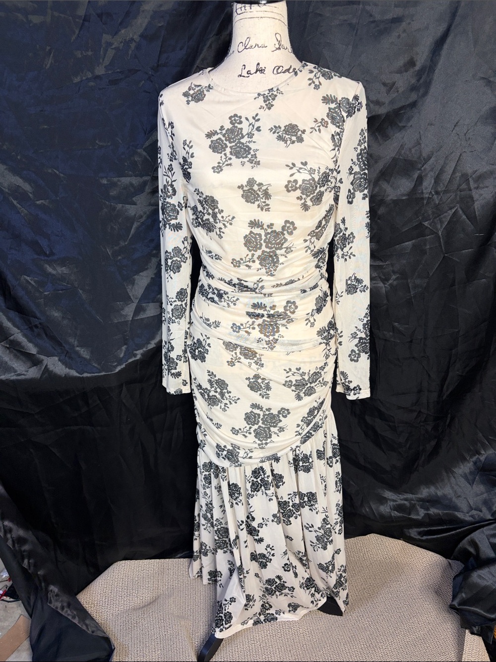 Romantic French Market Floral Ruched Midi Dress Dark Cottagecore whimsygoth
